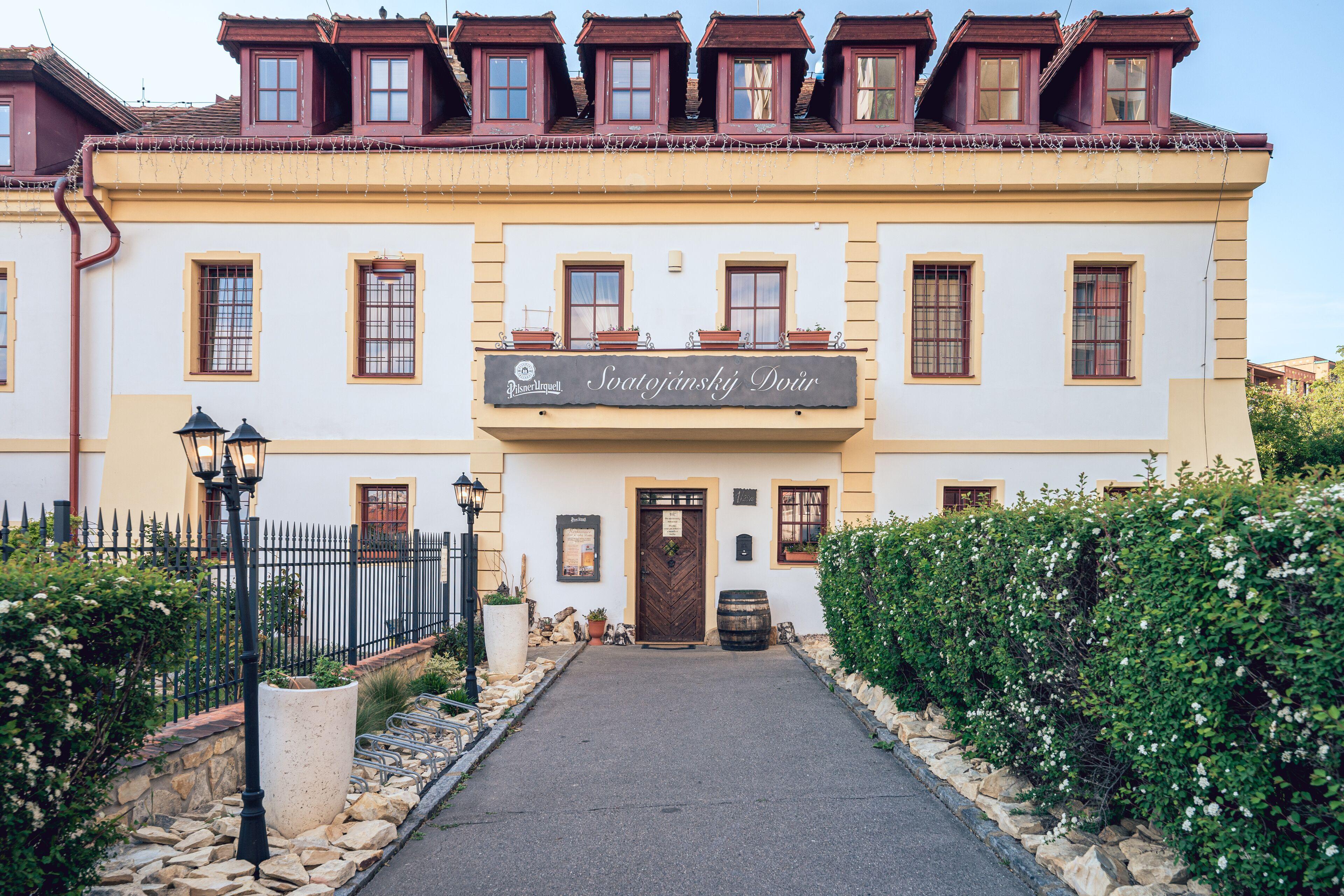 Hotel Svatojansky Dvur — Photos 1